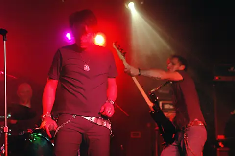 2006