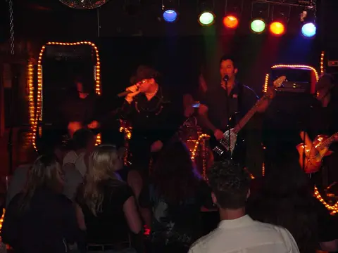2002